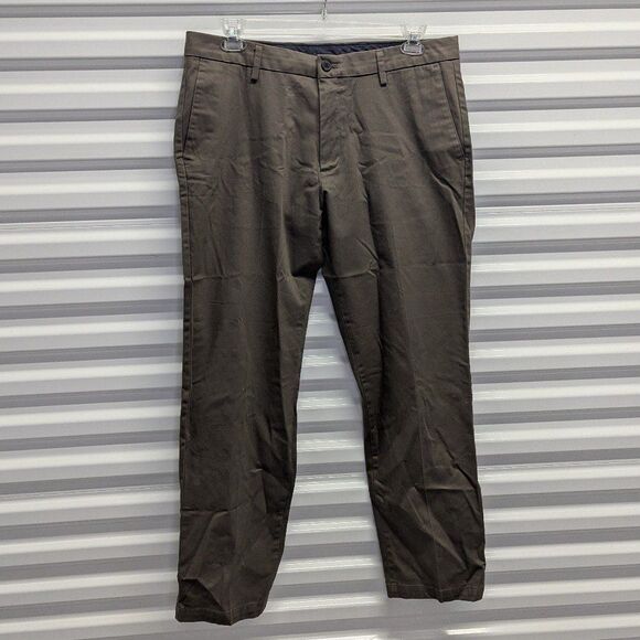 Dockers Size 36 x 32 Straight Leg Signature Khaki Pants - Picture 1 of 10
